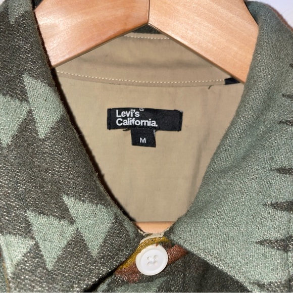 Levi’s California Collection Wool Shirt Jacket - Picture 3 of 10